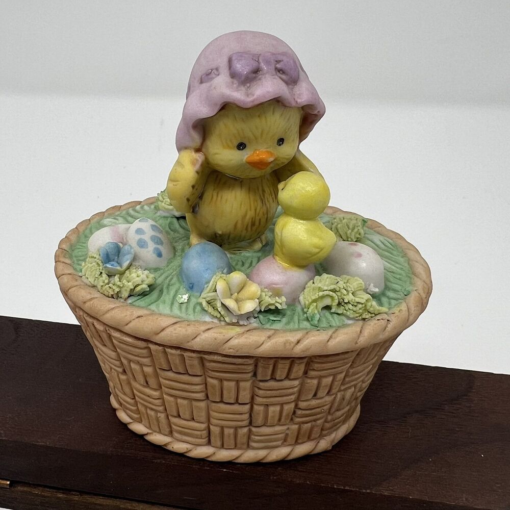 Easter Chicks Napcoware Vintage Fine Porcelain Trinket Box Mother And Baby Chics
